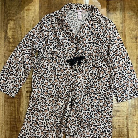 Victoria's Secret Other - VICTORIAS SECRET womens leopard pajama set